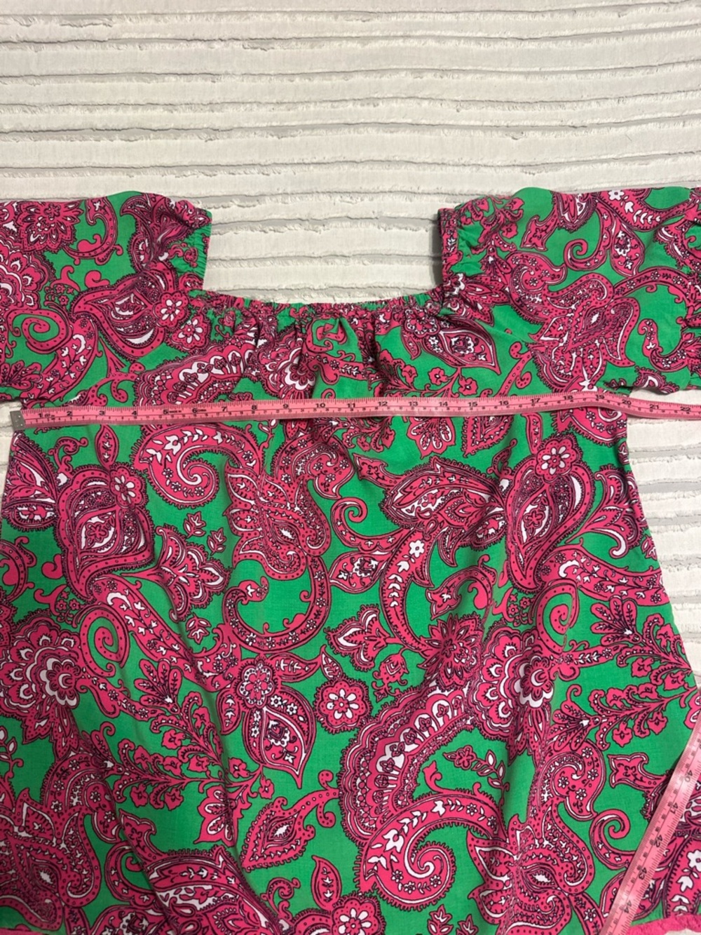 crown & ivy Green and Pink Paisley Off-Shoulder Blouse - Picture 8 of 10